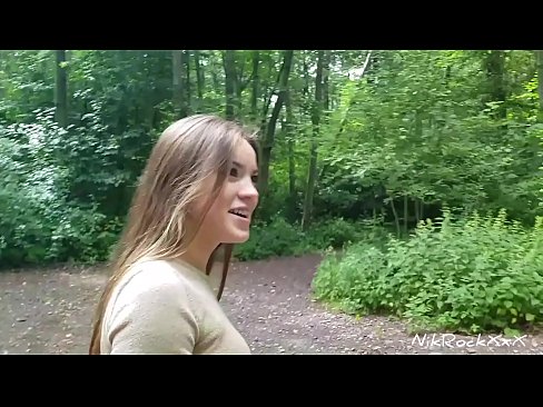 ❤️ I sugjerova Evelinës që të qihemi në një vend publik! Ajo tha po. Pastaj e qiva në byth dhe sperma në gojë. Pastaj ajo u inatos veten. ❤ Porno shtëpie tek ne
